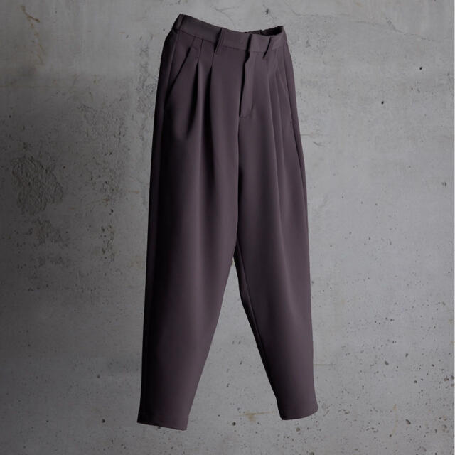 ATTACHIMENT(アタッチメント)のWYM × ATTACHMENT】 LOOSE TAPERED PANTS メンズのパンツ(スラックス)の商品写真