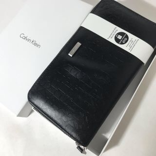 カルバンクライン(Calvin Klein)の直営店購入 現品特価‼️新品カルバンクライン 高級牛革20680円ラウンド財布(長財布)