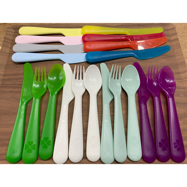 IKEA(イケア)のIKEA キッズカトラリー プラスチック製 インテリア/住まい/日用品のキッチン/食器(カトラリー/箸)の商品写真
