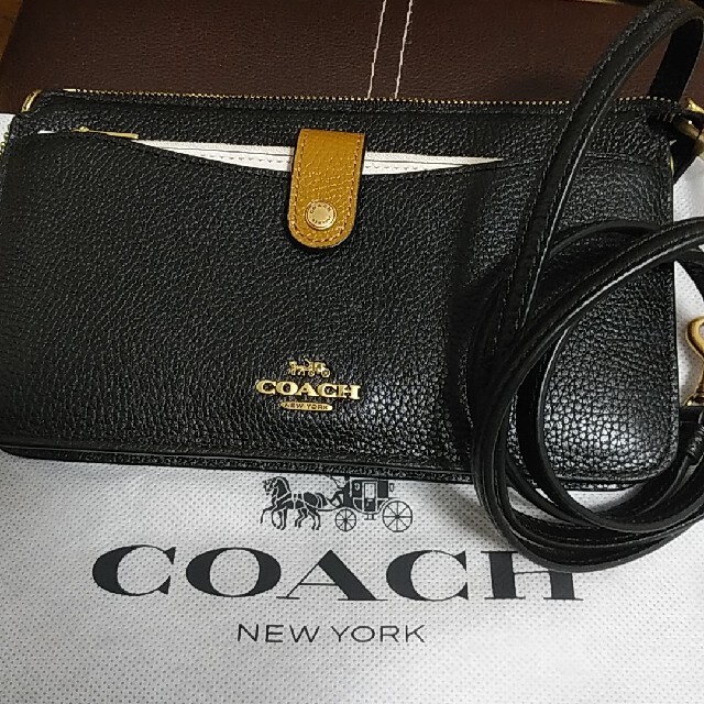 COACH(コーチ)のcoach☆お財布ショルダー☆ウォレットバッグ レディースのバッグ(ショルダーバッグ)の商品写真