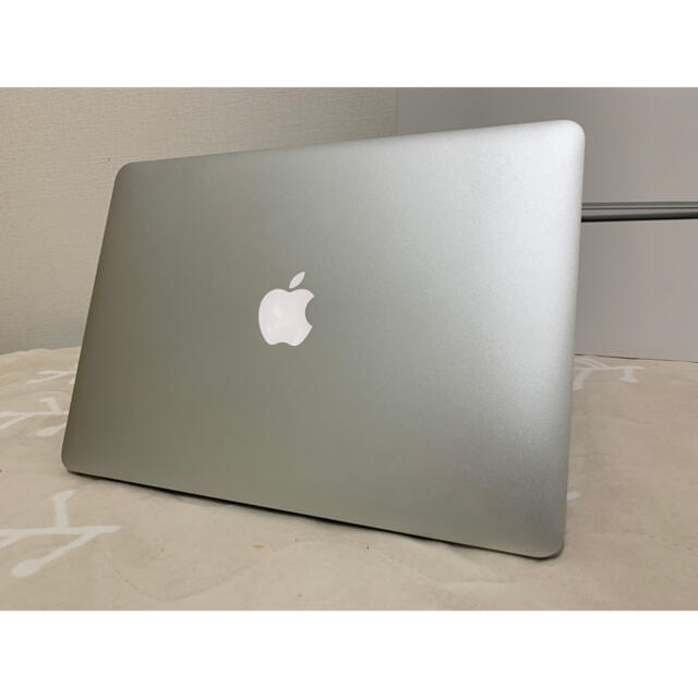 MACBOOK AIR MQD32J/A 1