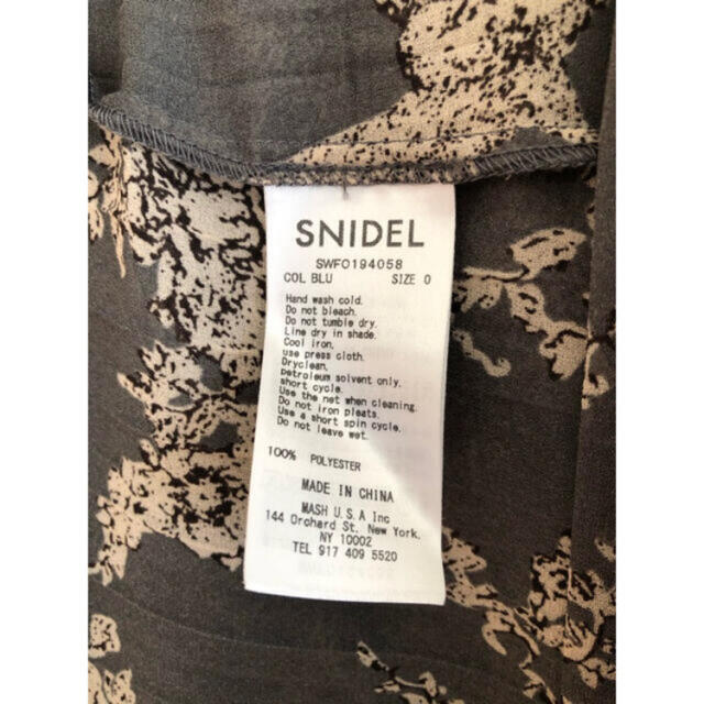 SNIDEL(スナイデル)のsnidel シアープリーツプリントワンピース レディースのワンピース(ロングワンピース/マキシワンピース)の商品写真