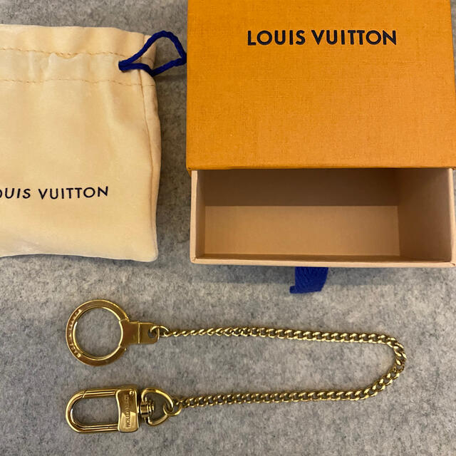 LOUIS VITTON ルイ•ヴィトン シェンヌ•アノクレ キーチェーンメンズ