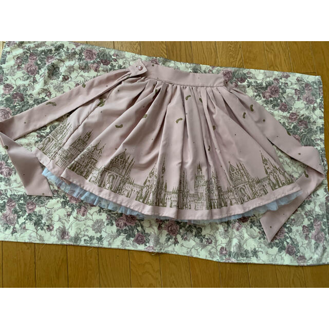 Ank Rouge(アンクルージュ)のアンクルージュ　風景柄チュールスカート❤️最終お値下げです レディースのスカート(ひざ丈スカート)の商品写真