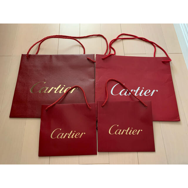 Cartier(カルティエ)のカルティエ紙袋 レディースのバッグ(ショップ袋)の商品写真
