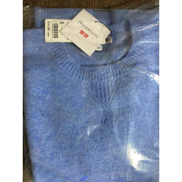 UNIQLO(ユニクロ)の新品　スフレヤーンクルーネックセーター♡ レディースのトップス(ニット/セーター)の商品写真