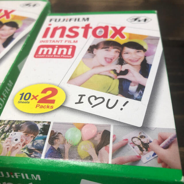 富士フイルム(フジフイルム)の訳あり　富士フィルム　チェキ　インスタックスミニ　3箱50シートセット スマホ/家電/カメラのカメラ(フィルムカメラ)の商品写真