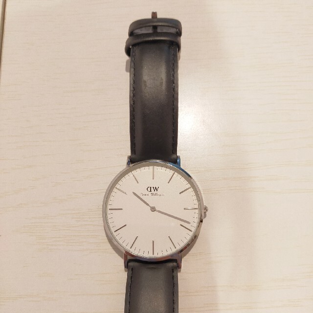 Daniel Wellington(ダニエルウェリントン)のDaniel Wellington 腕時計 シルバー×ブラック 40mm メンズの時計(腕時計(アナログ))の商品写真