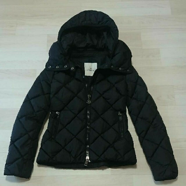 MONCLER - 専用 モンクレール キルティングショートダウン