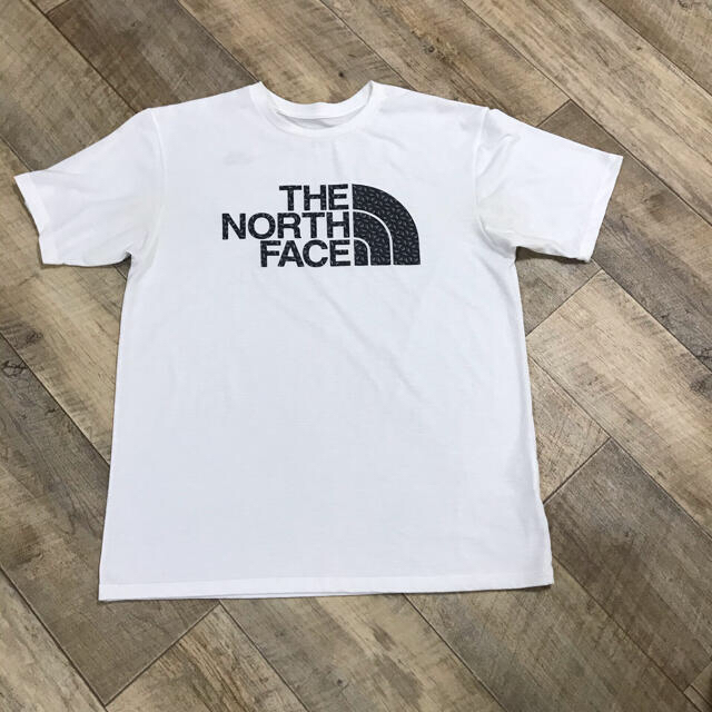 THE NORTH FACE(ザノースフェイス)の大人気ノースフェイスTシャツ⭐︎XLサイズ⭐︎ メンズのトップス(Tシャツ/カットソー(半袖/袖なし))の商品写真