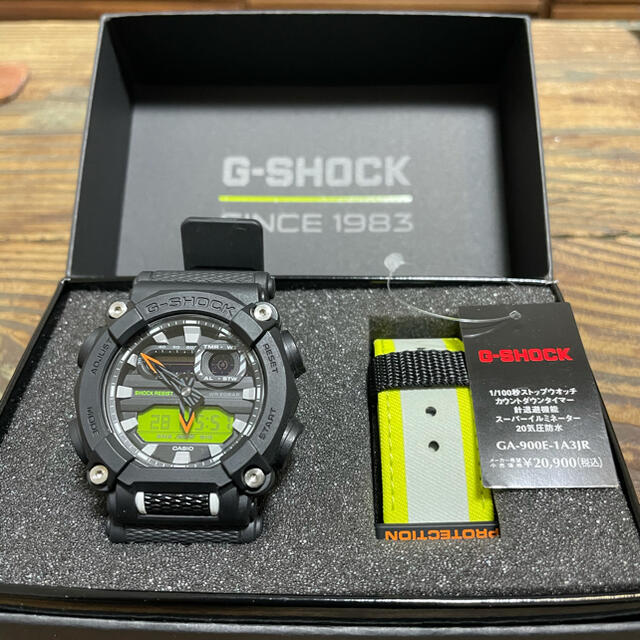 G-SHOCK(ジーショック)の超人気カシオG-SHOCK GA900E-1A3JR メンズの時計(腕時計(デジタル))の商品写真