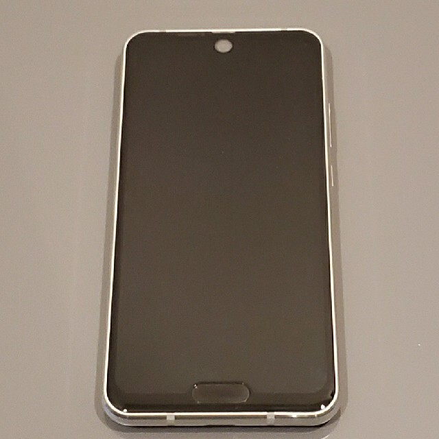 AQUOS R2 compact SH-M09 白 SIMフリー2500mAhサイズ