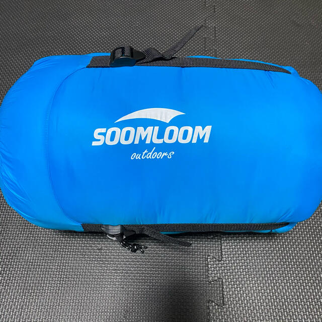 mont bell(モンベル)の新品　soomloom ダウンシュラフ　寝袋　800g 650FP スポーツ/アウトドアのアウトドア(寝袋/寝具)の商品写真