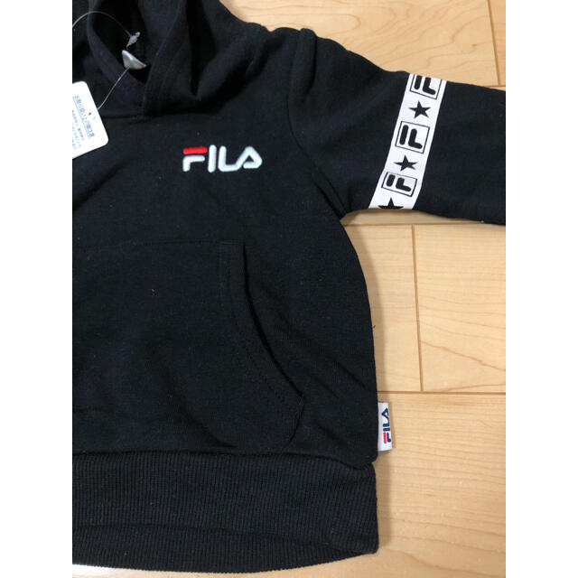 FILA(フィラ)のフィラ FILA 裏起毛パーカー トレーナー 黒 80cm ☆新品未使用 キッズ/ベビー/マタニティのベビー服(~85cm)(トレーナー)の商品写真