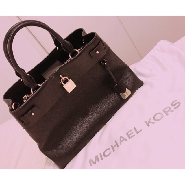 Michael Kors(マイケルコース)の♡ MICHEAL KORS バッグ ♡ レディースのバッグ(ハンドバッグ)の商品写真