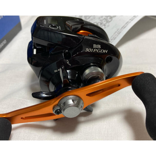 SHIMANO(シマノ)の【値下】未使用　シマノ　船用リール　バルケッタBB 301 PGDH スポーツ/アウトドアのフィッシング(リール)の商品写真