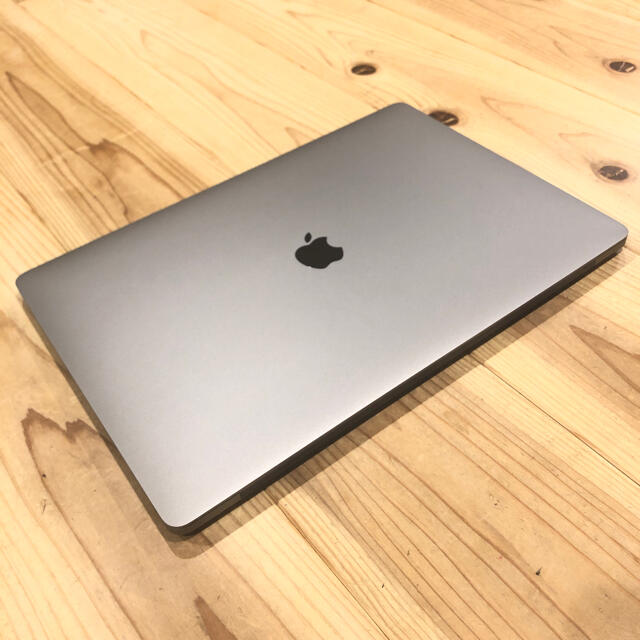 Mac (Apple)(マック)の美品MacBook pro 16インチ 2019 i9 32GB SSD1 TB スマホ/家電/カメラのPC/タブレット(ノートPC)の商品写真