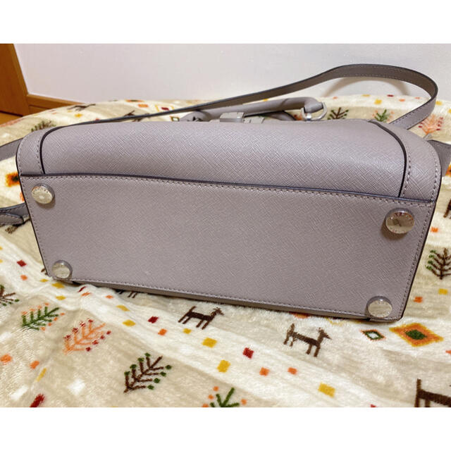 Michael Kors(マイケルコース)のカバン レディースのバッグ(ショルダーバッグ)の商品写真