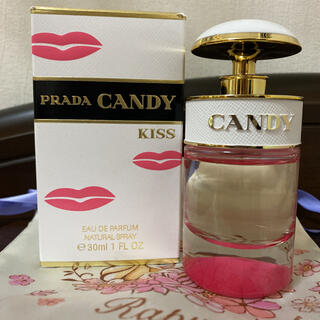 プラダ(PRADA)のPRADA CANDY KISS 香水(香水(女性用))