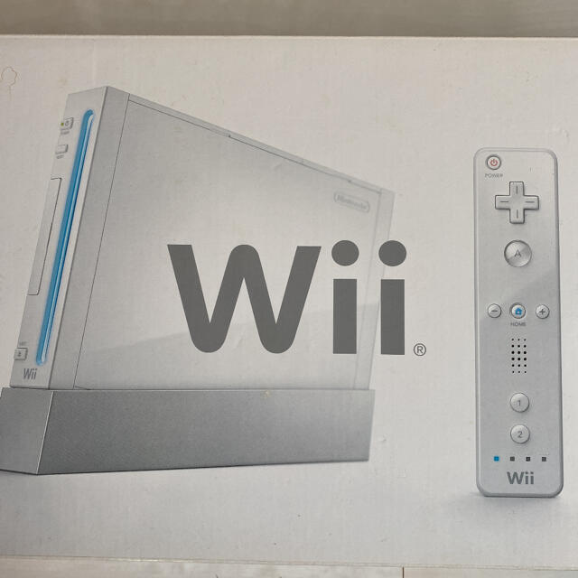 Wii(ウィー)の【Nintendo】Wii本体+ソフト3本セット エンタメ/ホビーのゲームソフト/ゲーム機本体(家庭用ゲーム機本体)の商品写真