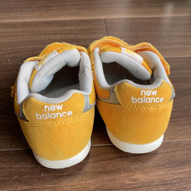 New Balance(ニューバランス)のニューバランス996 イエロー15cm キッズ/ベビー/マタニティのキッズ靴/シューズ(15cm~)(スニーカー)の商品写真