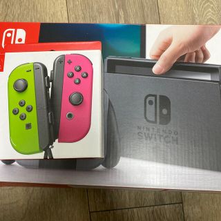 ニンテンドースイッチ(Nintendo Switch)のニンテンドー　Switch 本体(家庭用ゲーム機本体)