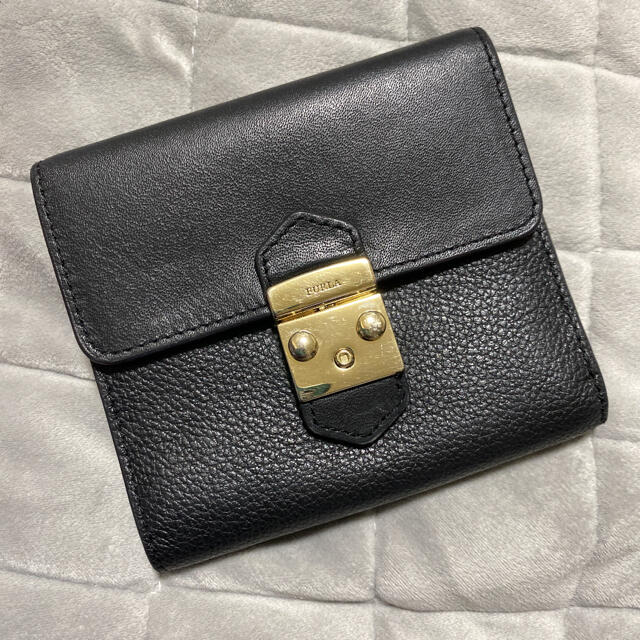 FURLA コンパクト折財布