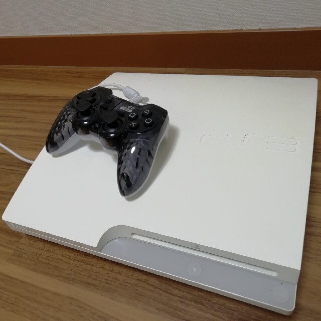 PlayStation3(プレイステーション3)のプレイステーション3本体＋コントローラ エンタメ/ホビーのゲームソフト/ゲーム機本体(家庭用ゲーム機本体)の商品写真