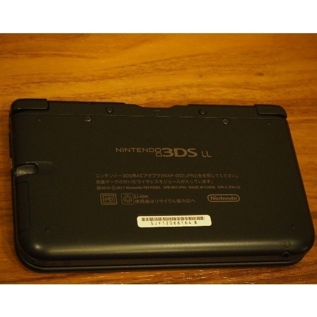 ニンテンドー3DS(ニンテンドー3DS)のニンテンドー3DS LL ※タッチペンなし エンタメ/ホビーのゲームソフト/ゲーム機本体(携帯用ゲーム機本体)の商品写真