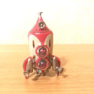 ピクミンフィギュア 激レアドルフィン号二体、青オニヨン、ハチャッピーキーホルダー ピクミンフィギュア 激レアドルフィン号二体、青オニヨン、ハチャッピーキーホルダー