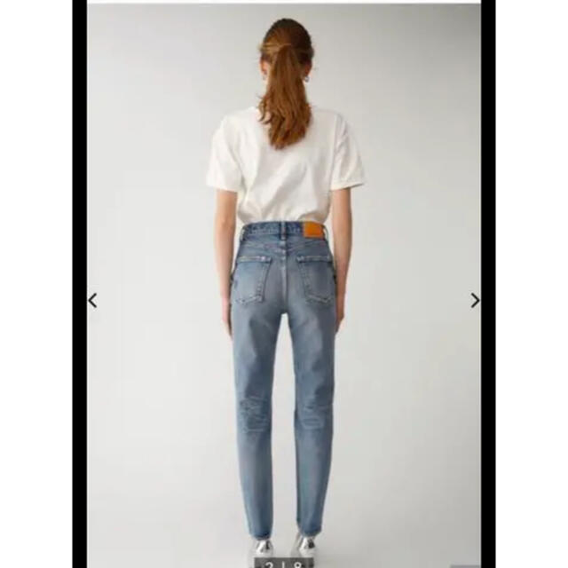 moussy(マウジー)のれい様専用☆moussy mvs suknny ブルー25 レディースのパンツ(デニム/ジーンズ)の商品写真