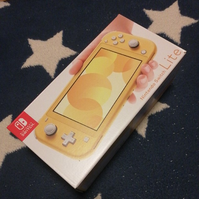 Nintendo Switch Lite イエロー