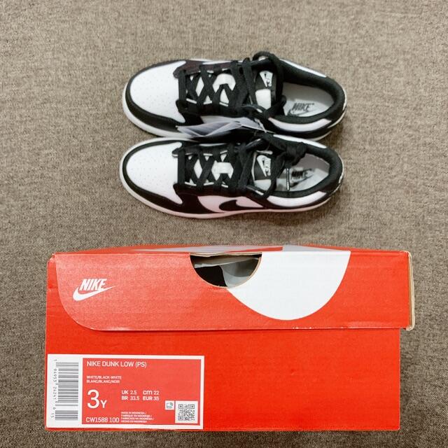 NIKE(ナイキ)の22cm ナイキ ダンク ロー PS dunk パンダ キッズ/ベビー/マタニティのキッズ靴/シューズ(15cm~)(スニーカー)の商品写真