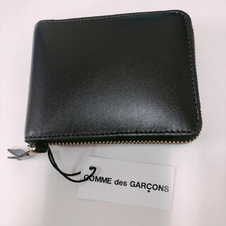 コムデギャルソン(COMME des GARCONS)の☆新品未使用☆コムデギャルソン折り財布♪(折り財布)