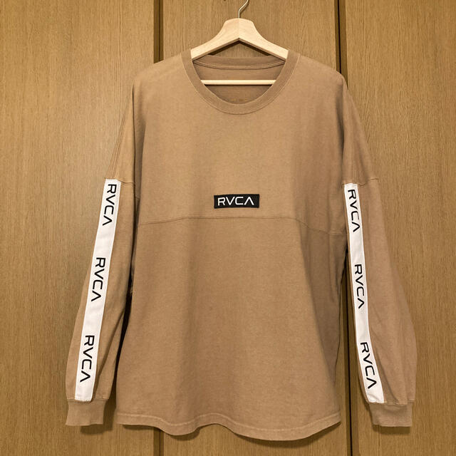 NEW通販】 S ベージュ RVCA TAPE LOGO ロンTシャツ ルーカの通販 by Blue White｜ラクマ 