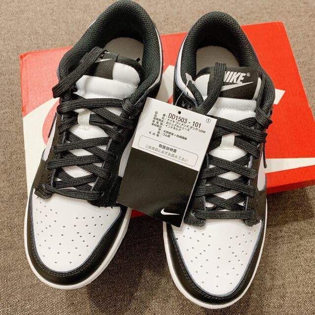 【新品】NIKE ナイキ ダンクロー パンダ 23cm DUNK LOW