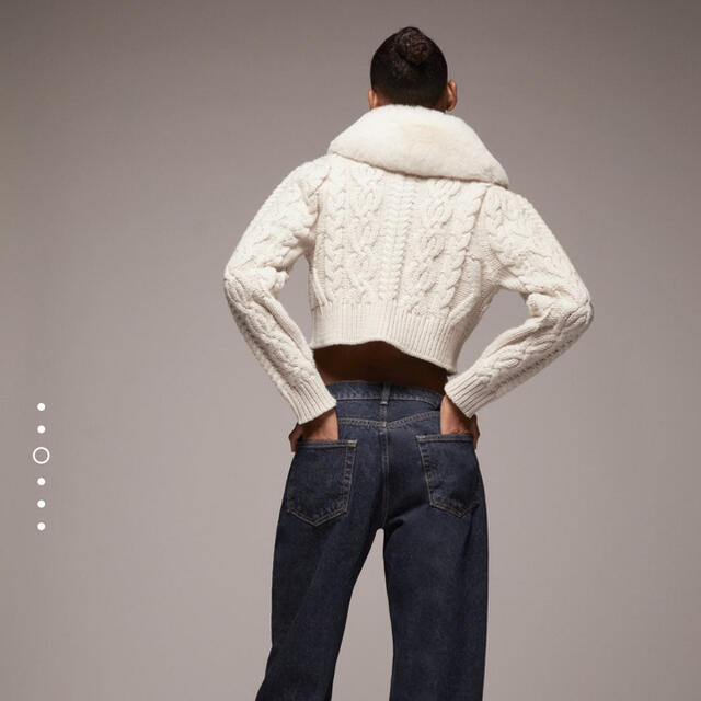 ZARA(ザラ)のファーカーディガン レディースのトップス(カーディガン)の商品写真