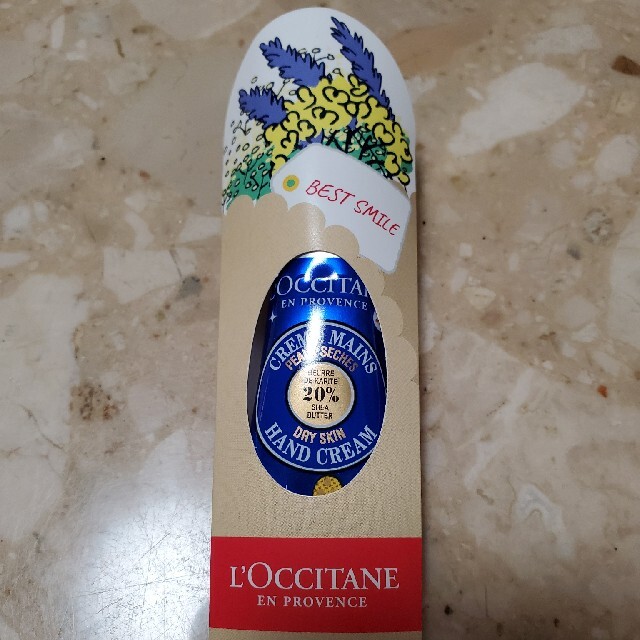 L'OCCITANE(ロクシタン)のL'OCCITANE ハンドクリーム10ml コスメ/美容のボディケア(ハンドクリーム)の商品写真