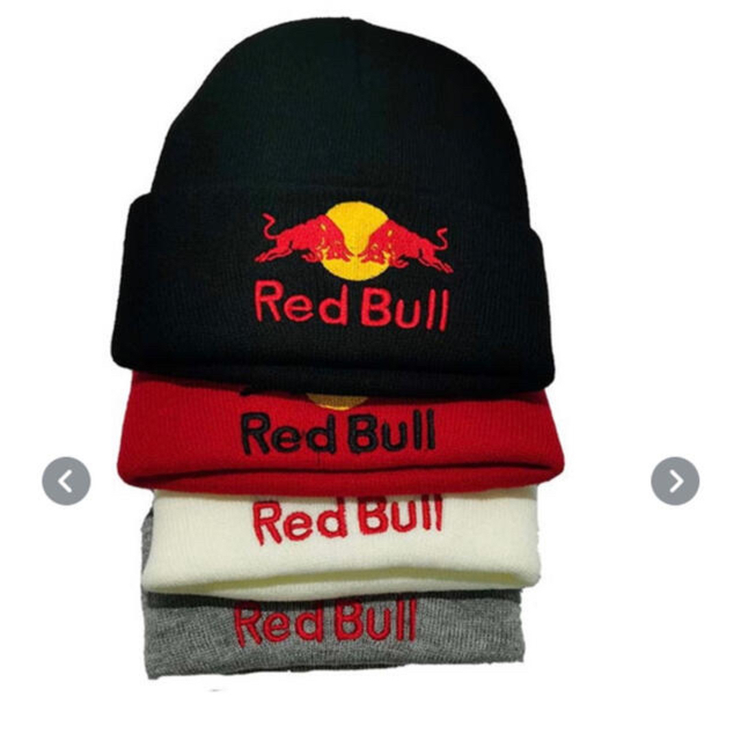 【大人気！】レッドブル　ニット帽　キャップ　ビーニー　帽子　黒　ブラック メンズの帽子(ニット帽/ビーニー)の商品写真