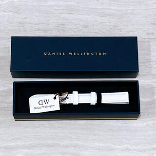 ダニエルウェリントン(Daniel Wellington)の【タイムセール】ダニエルウェリントン ベルト 白(腕時計)