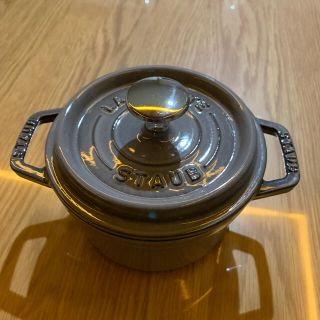 ストウブ(STAUB)のstaub ココットラウンド14センチ グレー(鍋/フライパン)