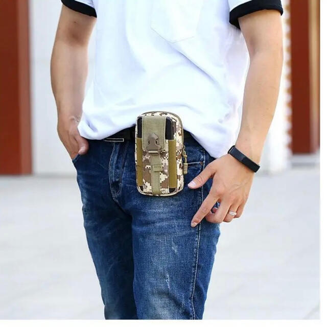ミリタリー スマホポーチ ウェストポーチ 小物入れ カーキ カラビナ付き メンズのバッグ(ウエストポーチ)の商品写真