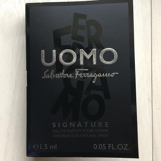 Salvatore Ferragamo(サルヴァトーレフェラガモ)のサルヴァトーレ フェラガモ ヴォモ シグネチャー オーデパルファム 1.5ml  コスメ/美容の香水(香水(男性用))の商品写真