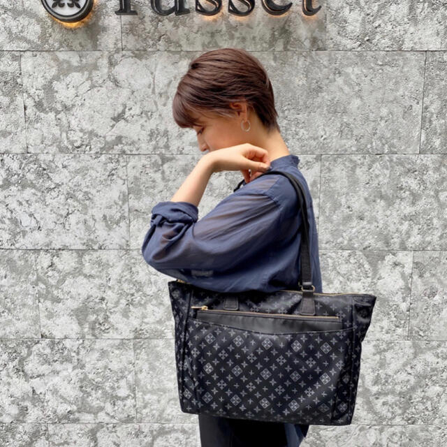 新品!タグ付!ラシット russet トートバッグ ポーチ付 ブラック-