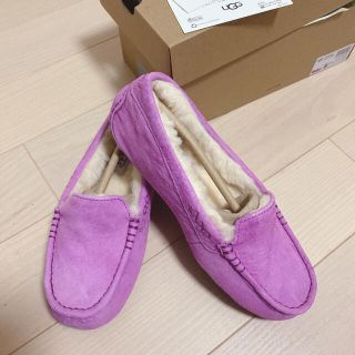 アグ(UGG)の新品、未使用♡ UGG アンスレー　ピンク(スリッポン/モカシン)