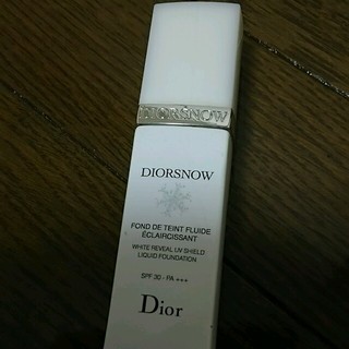 クリスチャンディオール(Christian Dior)のDior スノーホワイトニング(ファンデーション)