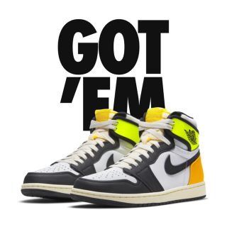 ナイキ(NIKE)のNIKE  エアジョーダン 1 Volt Gold  AJ1(スニーカー)