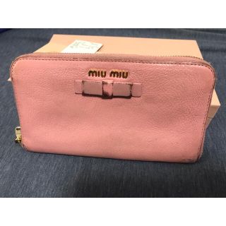 ミュウミュウ(miumiu)のmiumiu財布(財布)