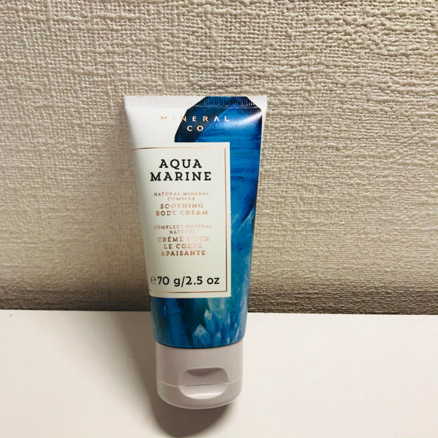 Bath & Body Works(バスアンドボディーワークス)の【gya様専用】bath&bodyworks ボディクリーム コスメ/美容のボディケア(ボディクリーム)の商品写真