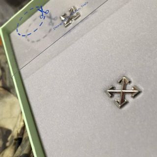 OFF-WHITE - off-white オフホワイト ピアス ※箱なしの通販 by kooota